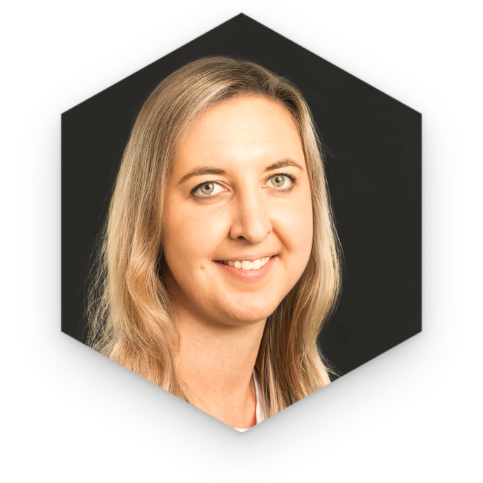 Lisa Schmidt, Team BU Expertenservice
